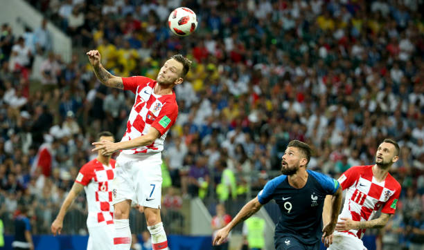 尤其是在客 尤其是在客