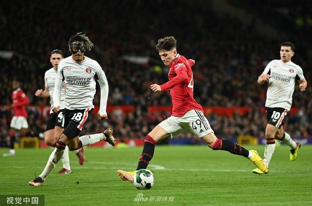 而米兰队中 而米兰队中